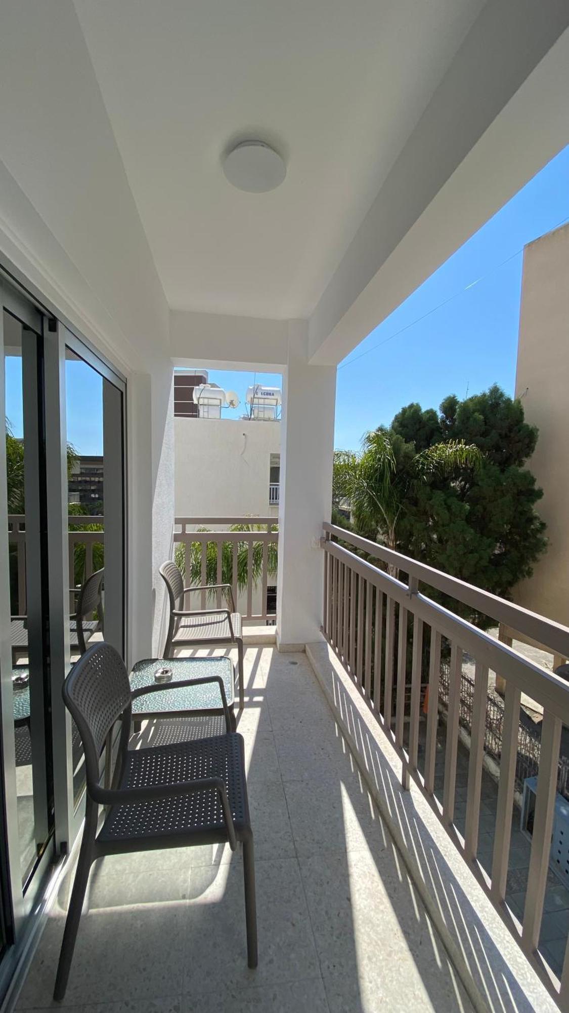 T&L Apartments Agiaos Tychonas Limasol Dış mekan fotoğraf