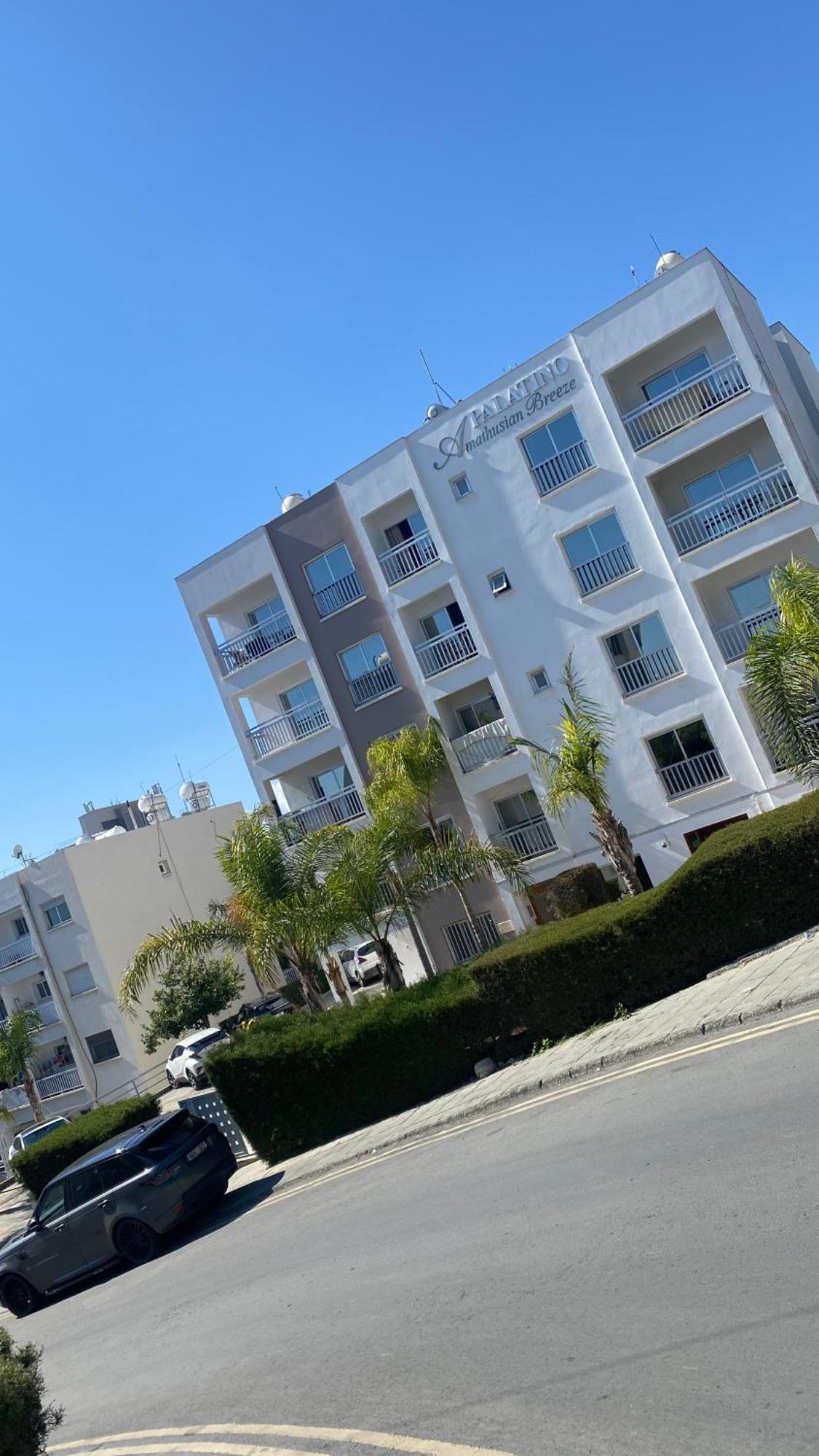 T&L Apartments Agiaos Tychonas Limasol Dış mekan fotoğraf